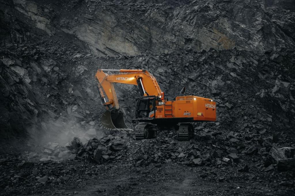 Cámaras empresarias: minería es promisoria pero hay mucho por hacer