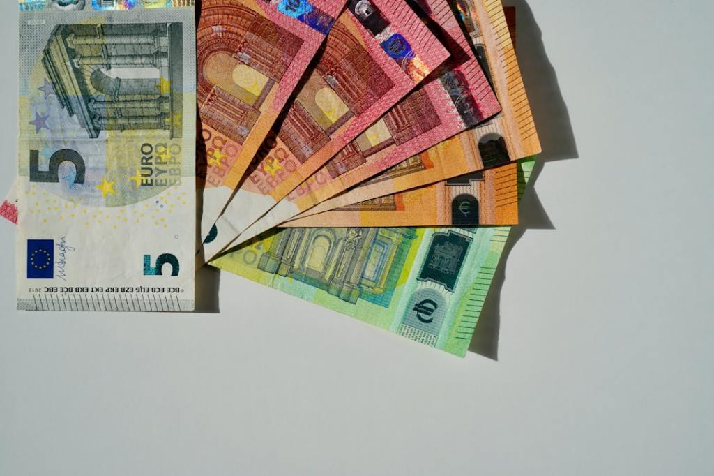 Divisas: el euro blue abre con cambios menores en su&nbsp;cotización