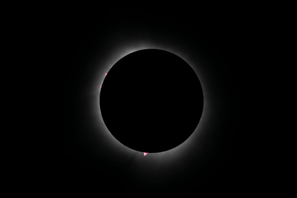 Fenómeno astronómico: eclipse solar total el 12 de&nbsp;agosto
