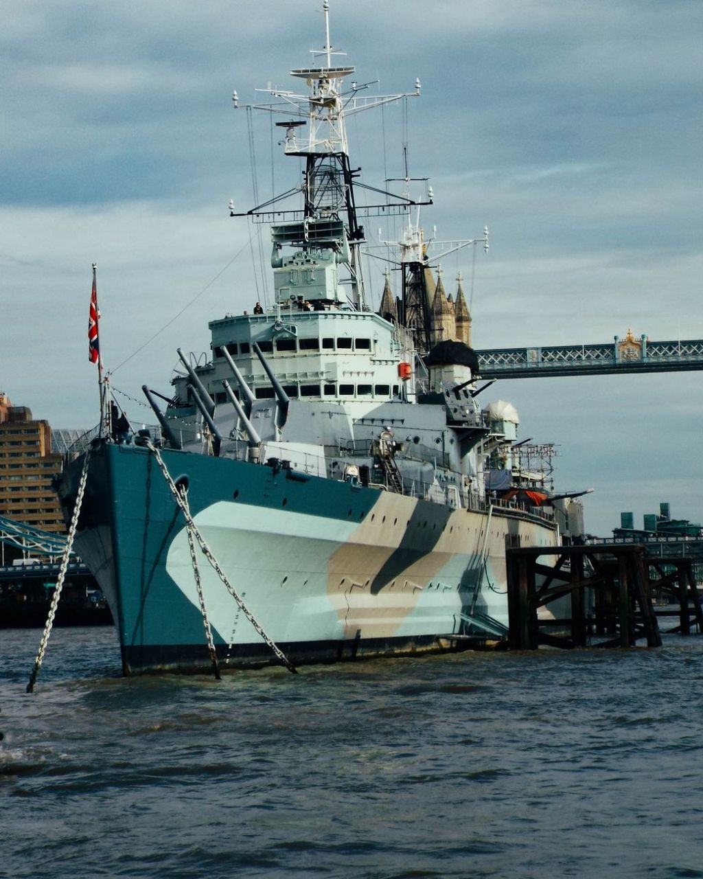 Rechazo de Tierra del Fuego al paso clandestino de un buque militar&nbsp;británico